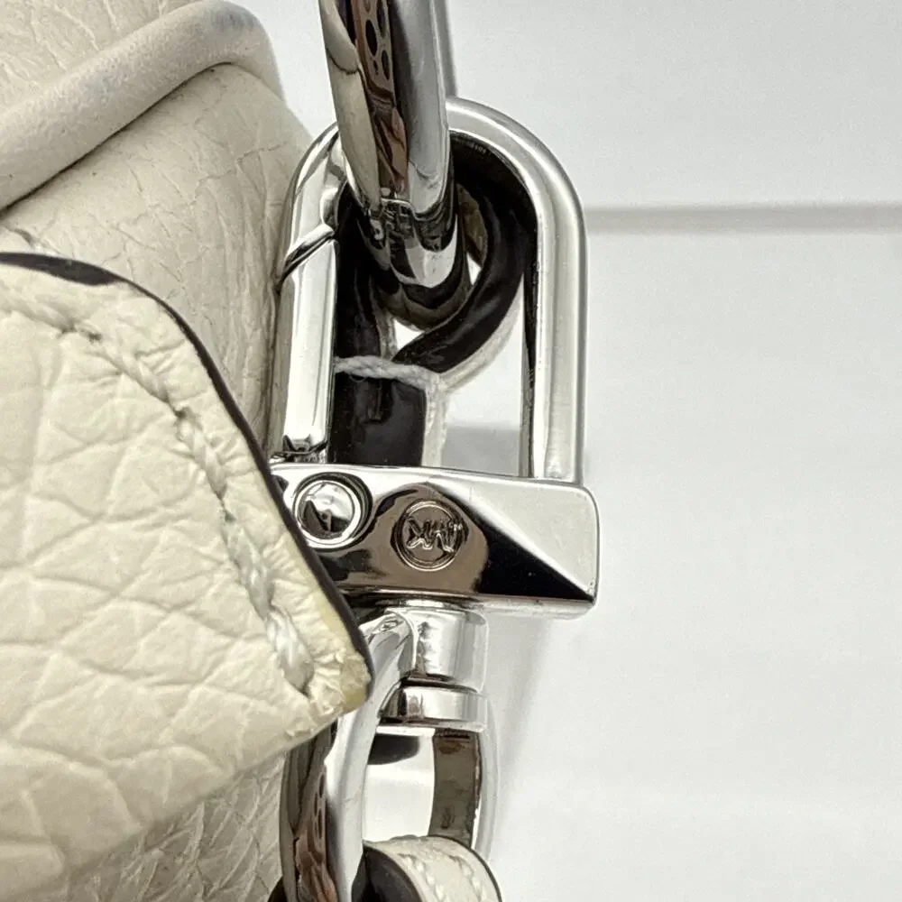 Michael Kors Slater XS Optic White Pebbled Leather Sling Pack Messenger Bag⬇️